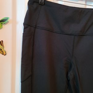 L | VS Sport Leggings w side pockets